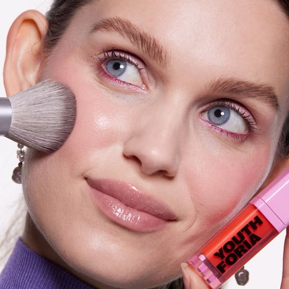 YOUTHFORIA- Turn Up The Sunshine’ BYO BLUSH Color Changing Blush Oil - Picture 5 of 7